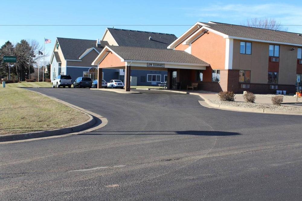 Coratel Inn and Suites by Jasper Stillwater